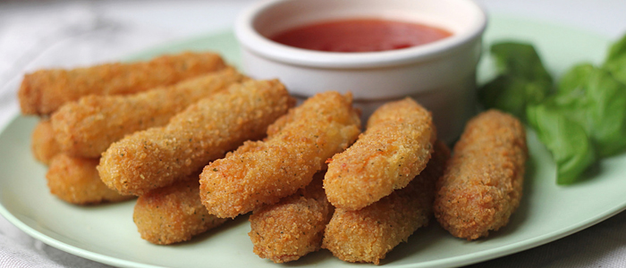 7 Pcs Mozzarella Sticks 